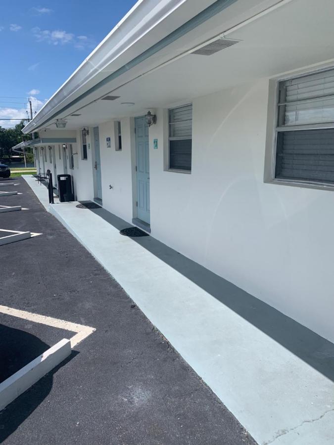 Caribbean Shores Jensen Beach Motel Exterior foto
